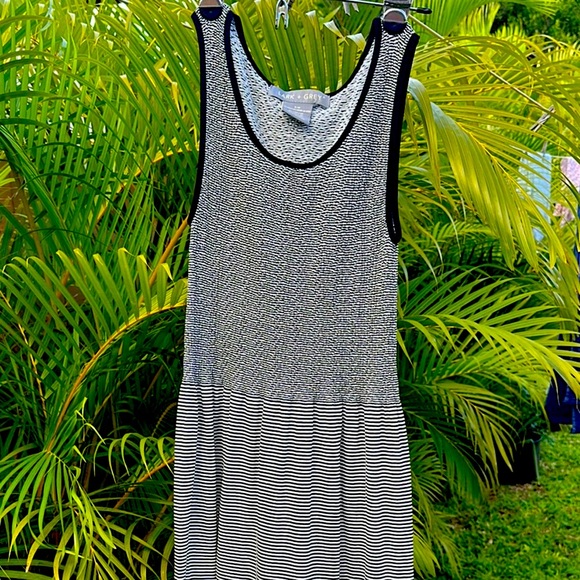 Girls Size S/M Lark + Grey Black and White Striped Sleeveless Dress - Picture 1 of 5
